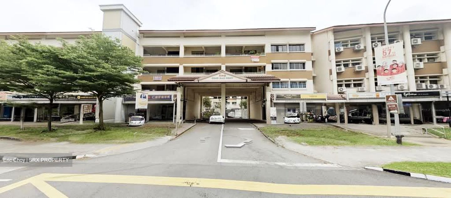 Hong Kah Point (D22), Shop House #605350271